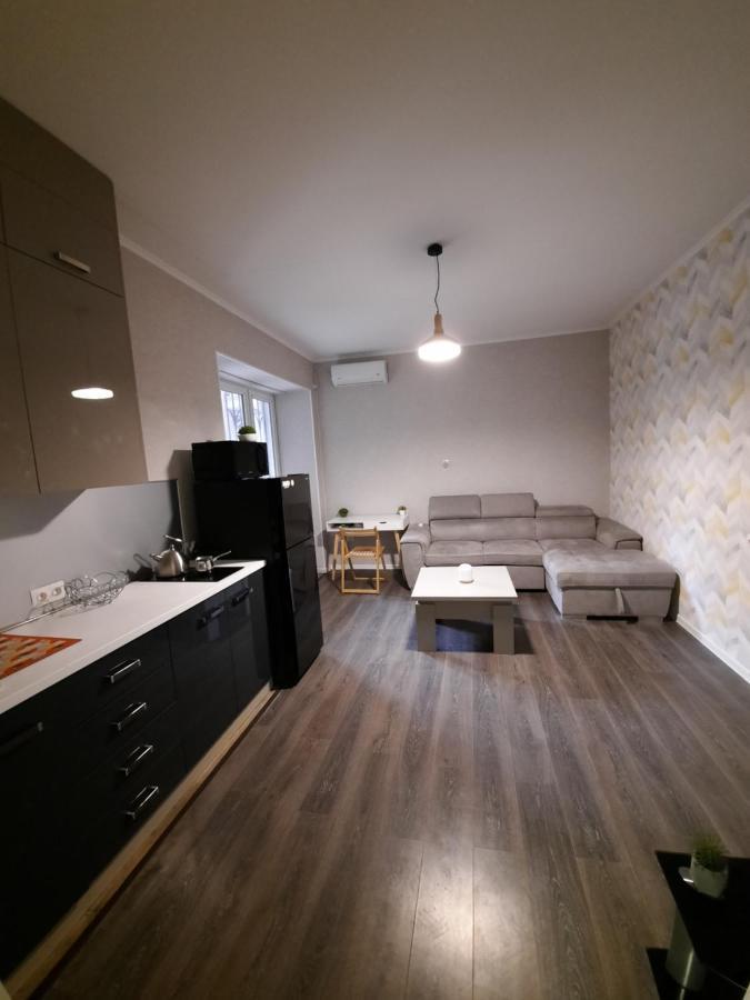 Futuristic 1 Bedroom Apartment Next To Vake Park Тбилиси Екстериор снимка